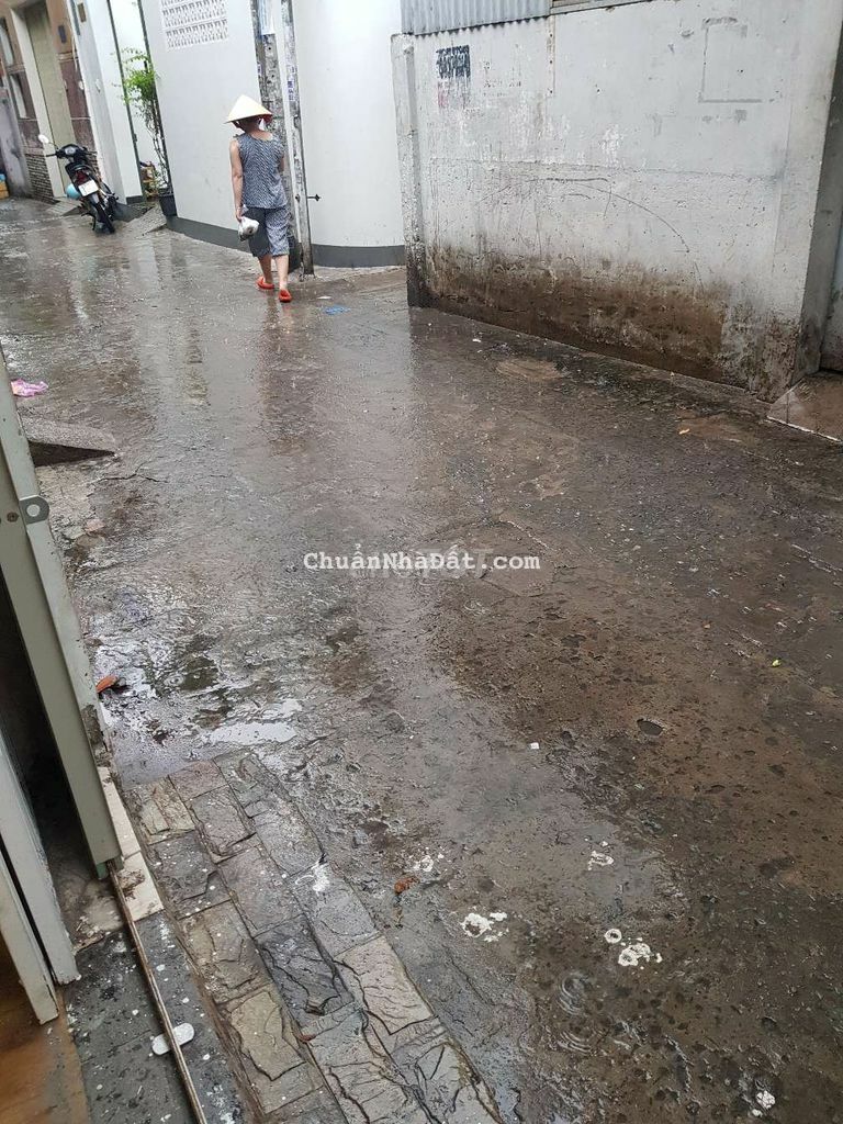 Cho thuê nhà nguyên căn 2 tầng 2pn giá 9tr500 Cho thuê nhà nguyên căn 2 tầng 2pn giá 9tr500