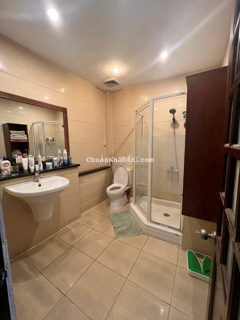 CẦN CHO THUÊ GẤP NHÀ 2MT TRƯỜNG SA QPN, DT 4.5x14M, 3 TẦNG, 25 TRIỆU