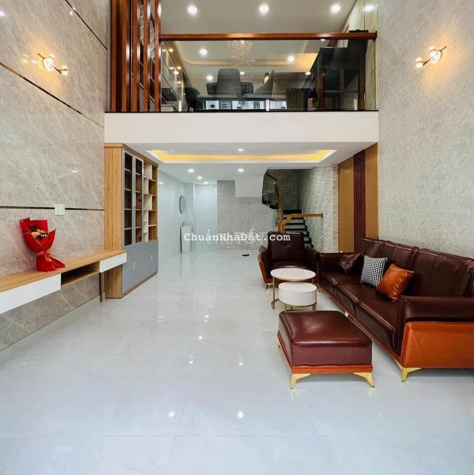 Cho thuê nhà 28C Hoa Cau, Phường 7, Phú Nhuận