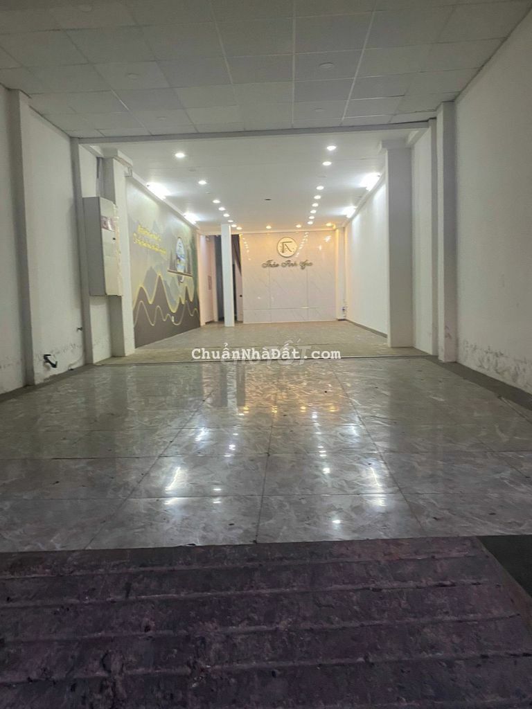 Phố Ẩm Thực Phan XÍch Long, P2, Phú nhuận - 4x20m Hầm + trệt + 4 lầu