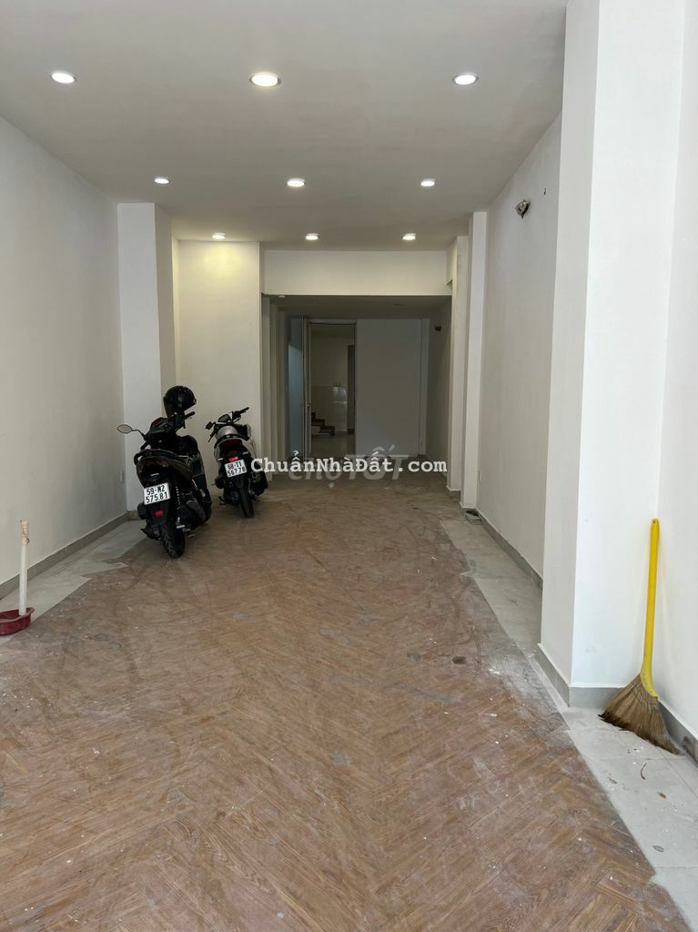 CHO THUÊ NHÀ LÀM CHDV MT CỐNG QUỲNH, 4X25, 1T4L, 7PN, 7WC