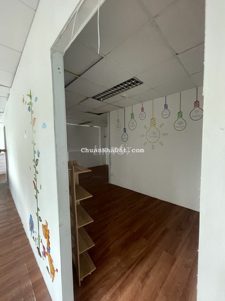 Cho thuê góc 2 mặt tiền 79c điện biên phủ P.ĐaKao Q.1 - Giá 90 Triệu