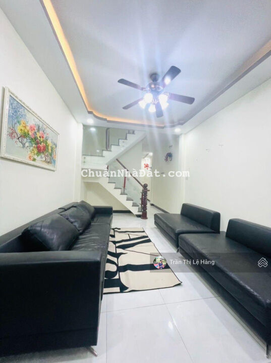 Nhà mới đẹp - Trần Đình Xu - 2PN 2WC - có máy lạnh - 15tr TL - Hằng 0906656852 xem nhà miễn phí