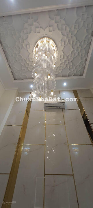 Cho thuê nhà 4 tầng Nguyễn Trung Ngạn, P Bến Nghé, Quận 1 giá 60 triệu/th