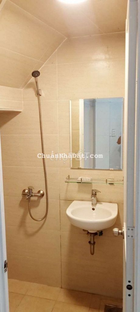 Nhà Vĩnh Viễn trệt 3 lầu, cách mặt tiền 10m, cọc 1 tháng