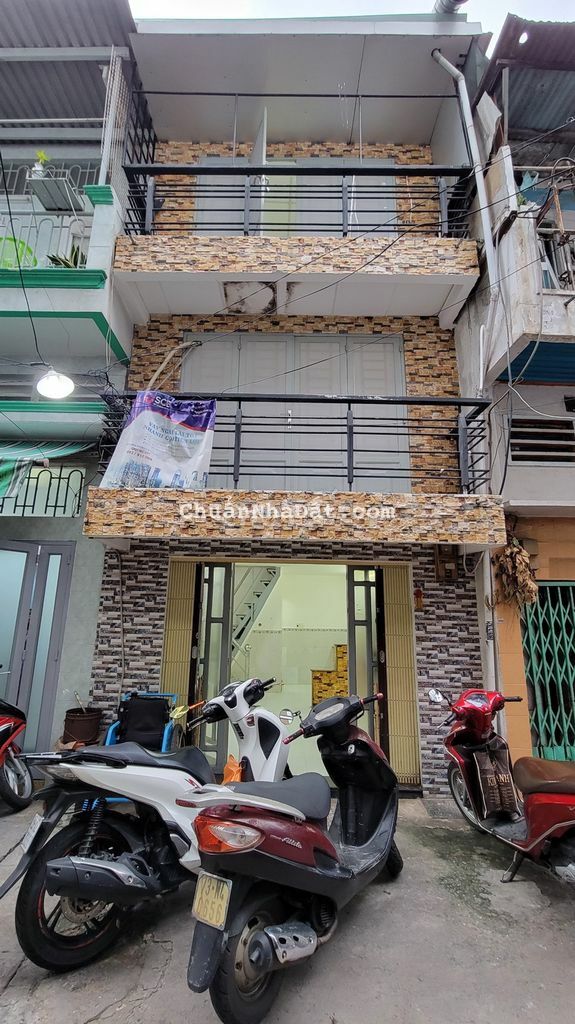 Nhà hẻm 4m, 87/4a Hồ Thị Kỷ Q10 4x8m 2L 8 triệu Nhà hẻm 4m, 87/4a Hồ Thị Kỷ Q10 4x8m 2L 8 triệu