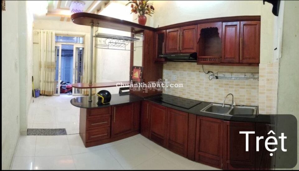 Nhà hẻm ba gác trệt 2 lầu đường 3/2 Q10, 3.5x10 2pn 12 triệu