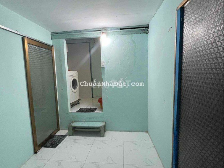 Nhà đủ NT, 307/2a Vĩnh Viễn Q10 4x12m 1L 11 triệu