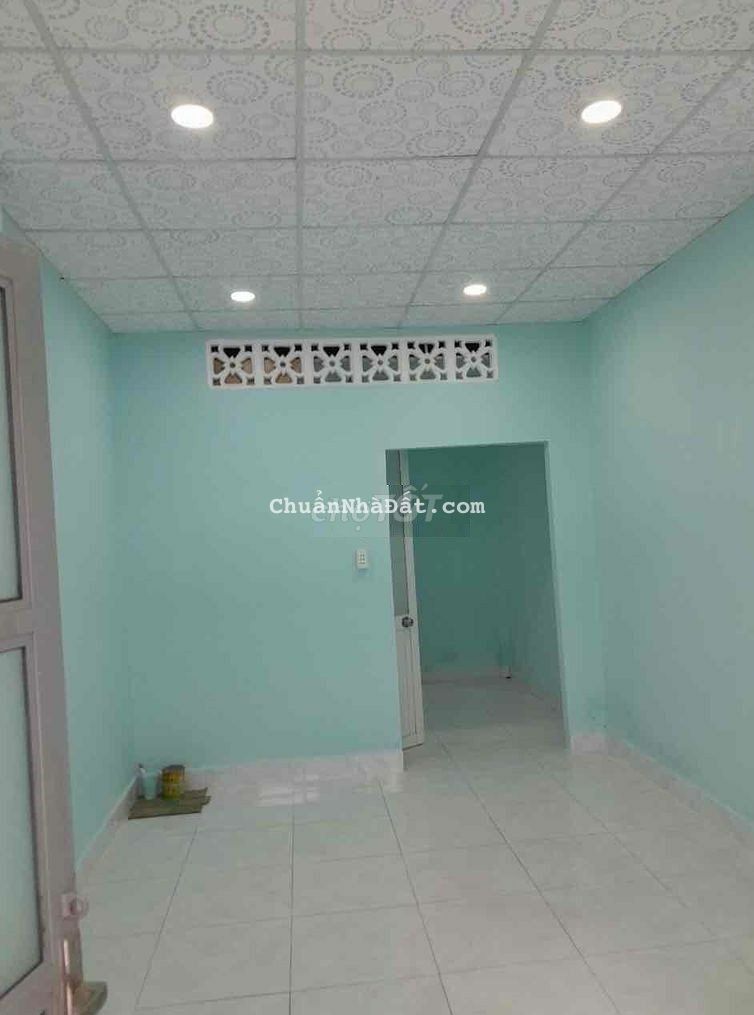 Cho thuê nhà CMT8, P13, Q10. DT: 3.5x18m, 1 lầu, 2PN. Giá 13 triệu Cho thuê nhà CMT8, P13, Q10. DT: 3.5x18m, 1 lầu, 2PN. Giá 13 triệu