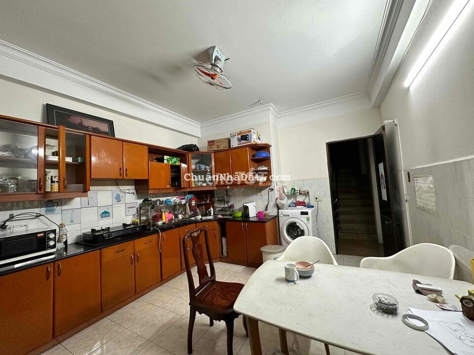 Cần cho thuê nhà Sư Vạn Hạnh, Q10, dt 4.3x14m, Trệt Lửng, giá 42tr/th