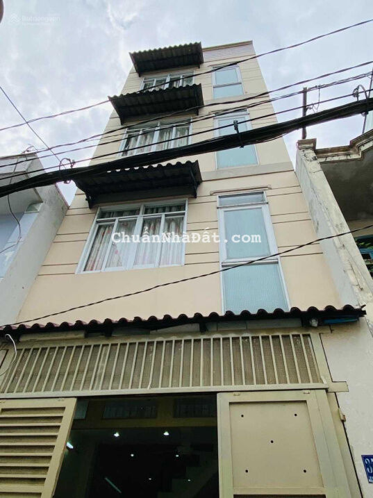 Cho thuê nhà HXH đường Thành Thái, P14, Quận 10, ngang 5x18m, trệt + 3 Lầu. Giá 30 triệu