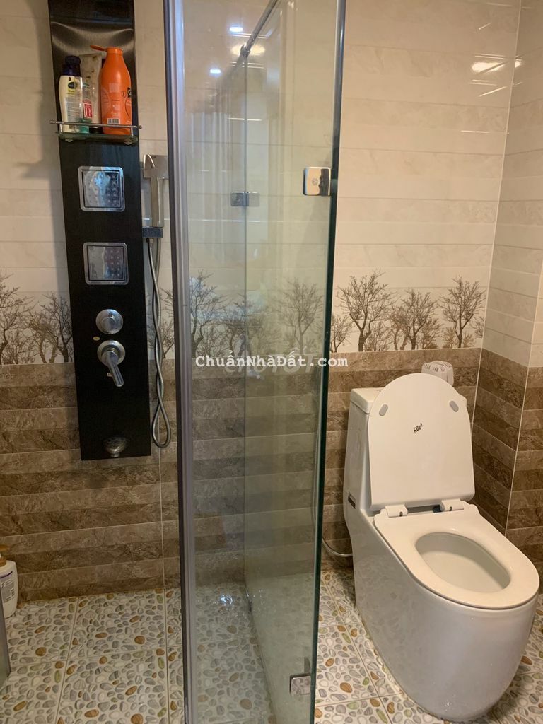 Cho thuê nhà làm CHDV, có hơn 10 phòng, giá thỏa thuận