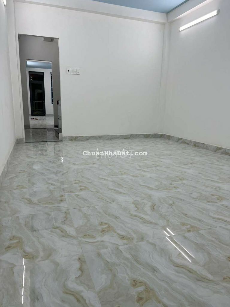 Nhà đẹp 1 lầu MT Cư Xá Bình Thới Dt: 4x15m 2pn2wc mới đẹp vô ở liền