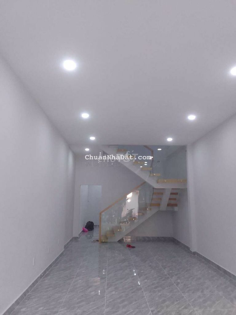 Nhà đẹp 1 lầu MT Cư Xá Bình Thới Dt: 4x15m 2pn2wc mới đẹp vô ở liền