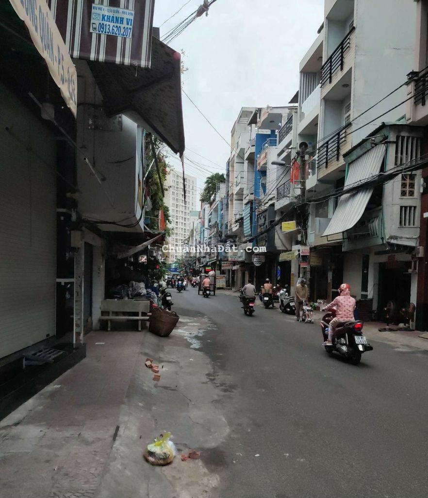 Cho thuê MT 341 Lạc Long Quân 4x10m 2 lầu ST 14tr/tháng