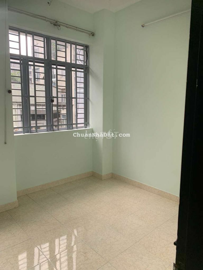 Nhà hẻm nhựa 10m 2 lầu ST 4pn3wc Nhà mới vô ở liền