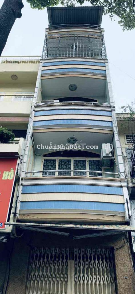 Nhà Mới MT Đường Ba Tháng Hai 4lầu 4PN 4WC