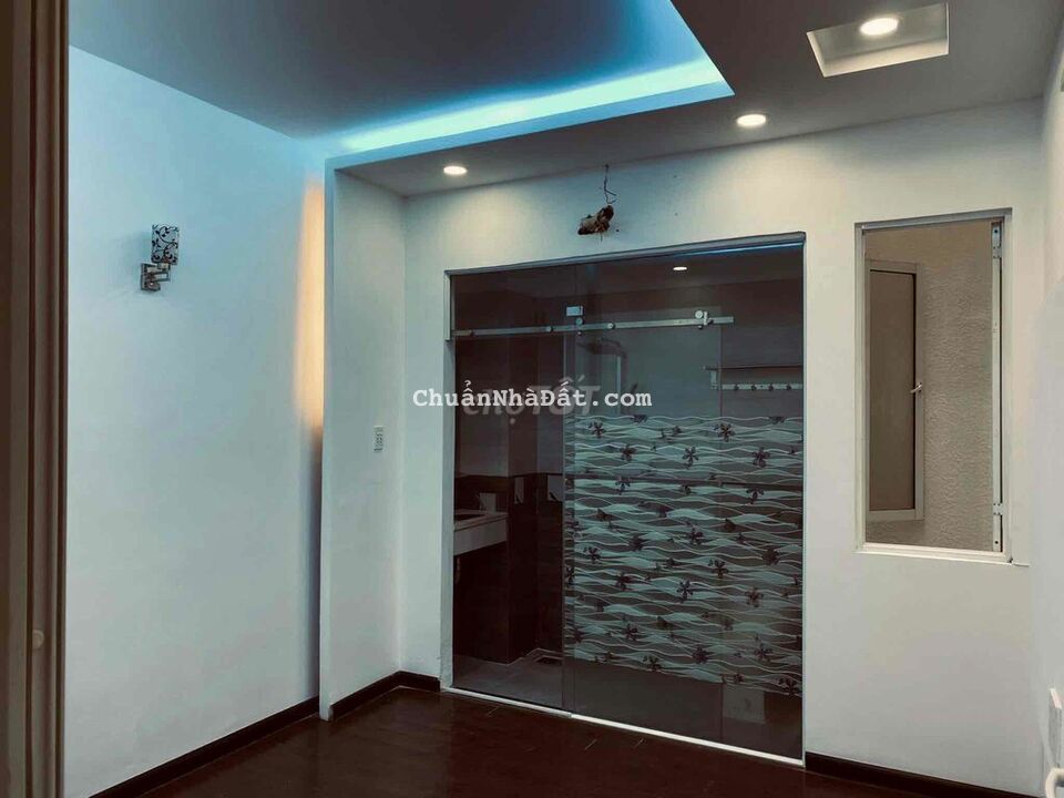 Nhà Mới Đẹp Hẻm 7m Đường Lạc Long Quân 7PN 6WC DT 4x14m