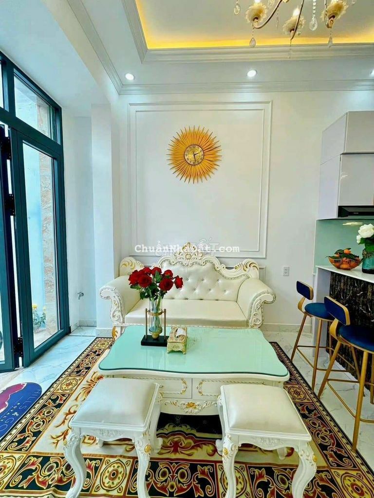 Nhà đẹp HXH Minh Phụng DT:4x15m . 2 Lầu. 4PN 3WC