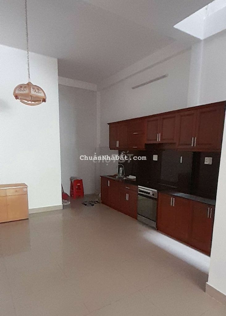 Nhà HXT tránh nhau Bình Thới DT:4x15m . 2 Lầu . 3PN 3WC