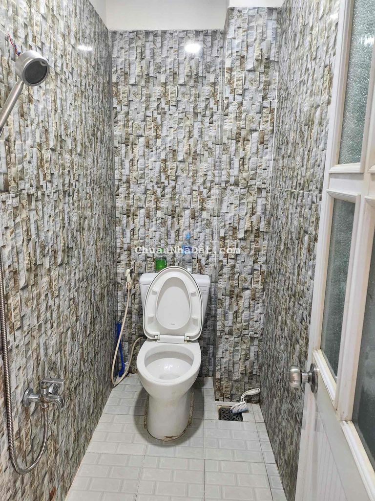 Nhà Hẻm Xe Tải Tránh Nhau Đường Lê Đại Hành 4lầu DT: 4x15m Nhà Hẻm Xe Tải Tránh Nhau Đường Lê Đại Hành 4lầu DT: 4x15m