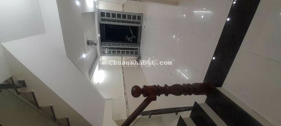 Nhà mới hẻm 4m gần VX ĐSen.Dt 4_16m.1trệt,1lầu,2pn