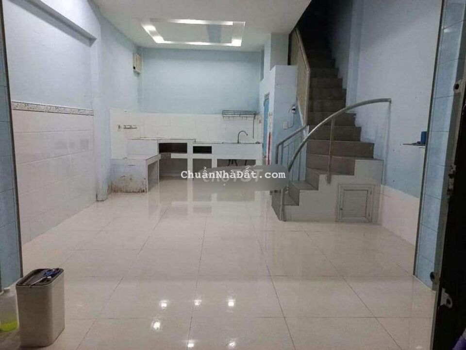 Nhà 2pn 1wc 1 lầu Nhà mới vô ở liền Giá rẻ chỉ 7 triệu hơn