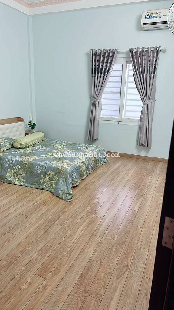 Góc 2 mặt tiền KD Minh Phụng DT:6x12m , 2 lầu - cho làm quán ăn Góc 2 mặt tiền KD Minh Phụng DT:6x12m , 2 lầu - cho làm quán ăn