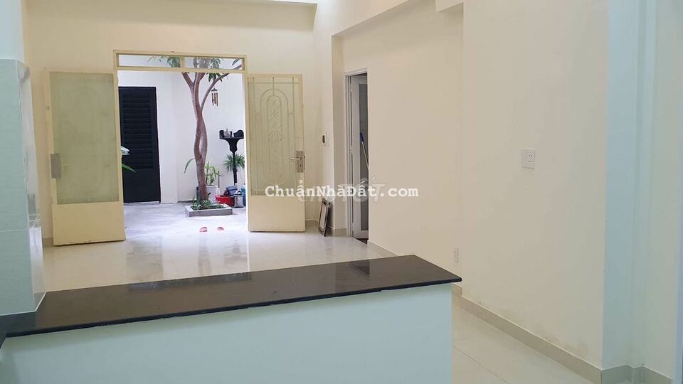 Nhà HXT tránh nhau Ba Tháng Hai DT:6x12m Nhà HXT tránh nhau Ba Tháng Hai DT:6x12m