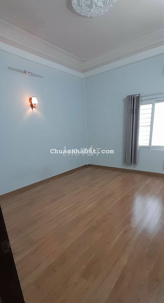 Mặt tiền Cư Xá Bình Thới DT:4x20m . 3 Lầu . 5PN 5WC . 25 Triệu