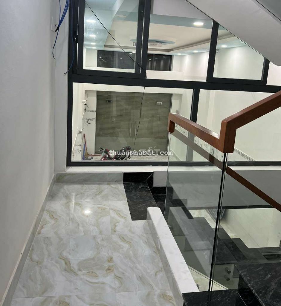 *HIẾM* Nhà mặt tiền Cư Xá Bình Thới DT:4x20m,3 lầu , 5PN 5WC