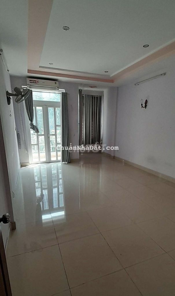 Mặt tiền Cư Xá Bình Thới DT:4x20m . 3 Lầu . 5PN 5WC . 25 Triệu