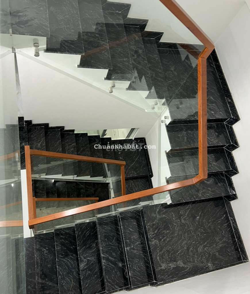 *HIÊM* Nhà mặt tiền Cư Xá Bình Thới DT:4x20m.3 Lầu.5PN 5WC