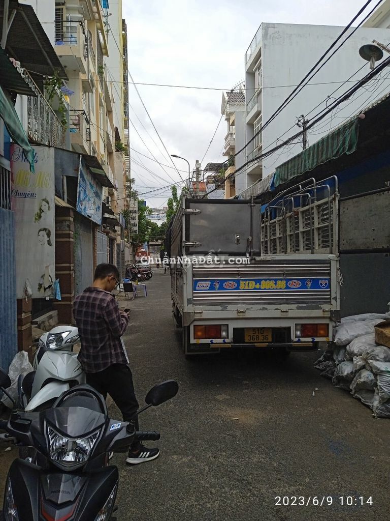 Cho thuê nhà Nguyên ngay Chợ Lạc QuangDT4X25m,gác lửng 4X15m hẻm thông Cho thuê nhà Nguyên ngay Chợ Lạc QuangDT4X25m,gác lửng 4X15m hẻm thông