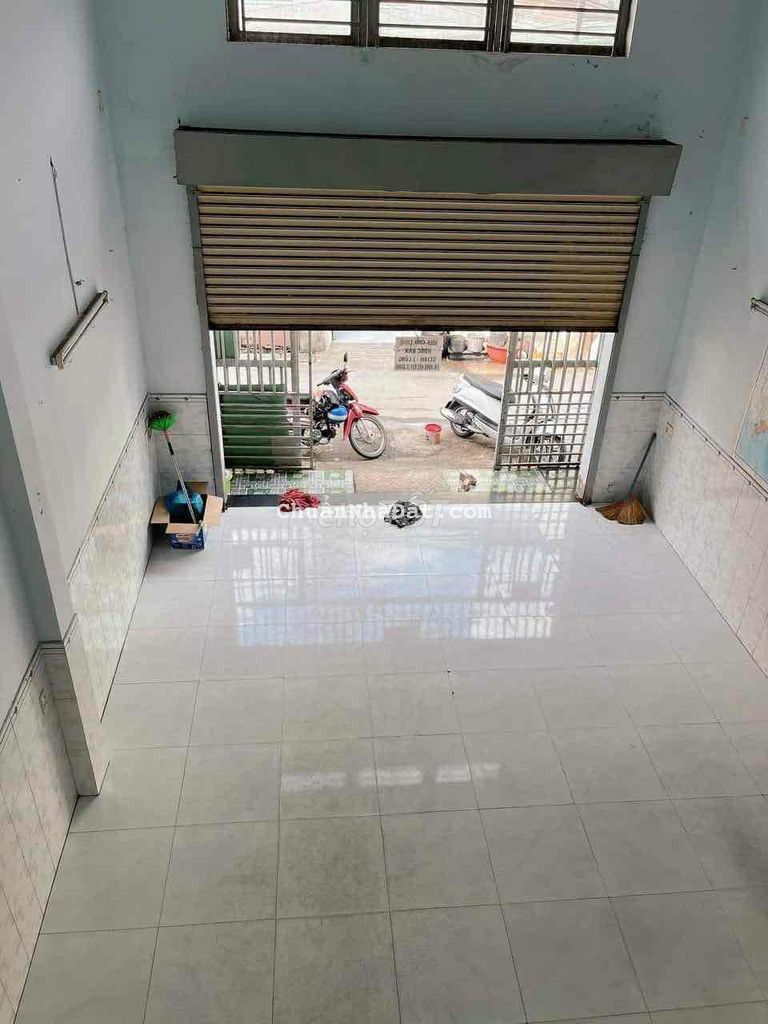 nhà 100m2 /1 pn gác lửng 2 vs dg xe tải