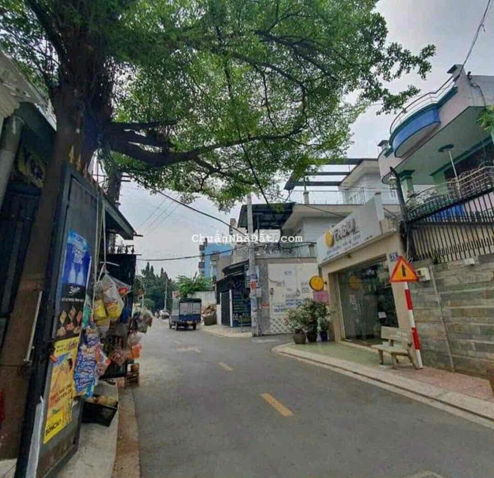 Nhà Mới Gần Chợ-100m2-2pn-Đường Xe Tải Thông