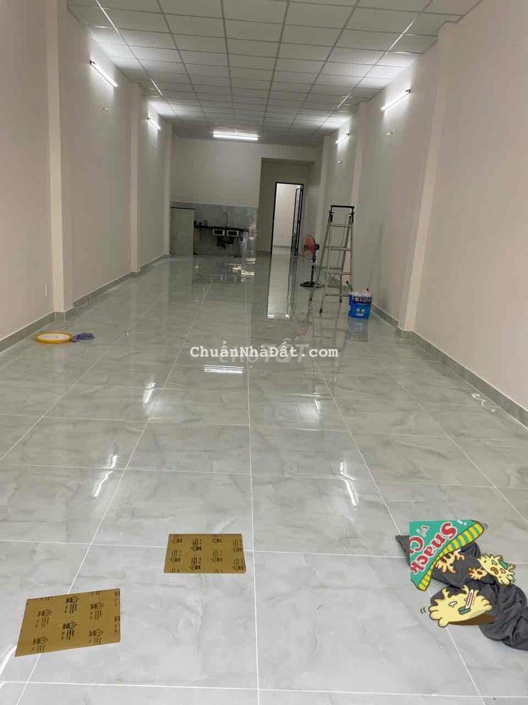 nhà mặt tiền ngay góc ngã 3 sung túc 100m2 tiện KD nhà mặt tiền ngay góc ngã 3 sung túc 100m2 tiện KD