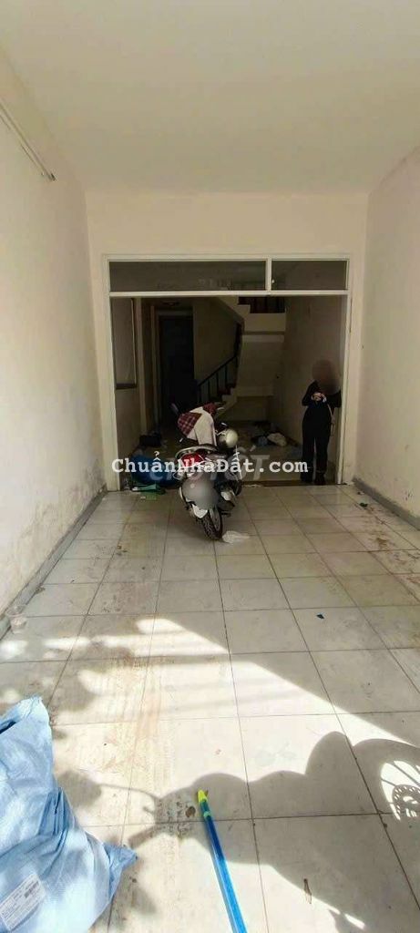 Nhà MT dt 4x25m 1trệt 1 lầu 4pn 2wc ST ,Thới An Q12 tiện KD, 8 triệu Nhà MT dt 4x25m 1trệt 1 lầu 4pn 2wc ST ,Thới An Q12 tiện KD, 8 triệu