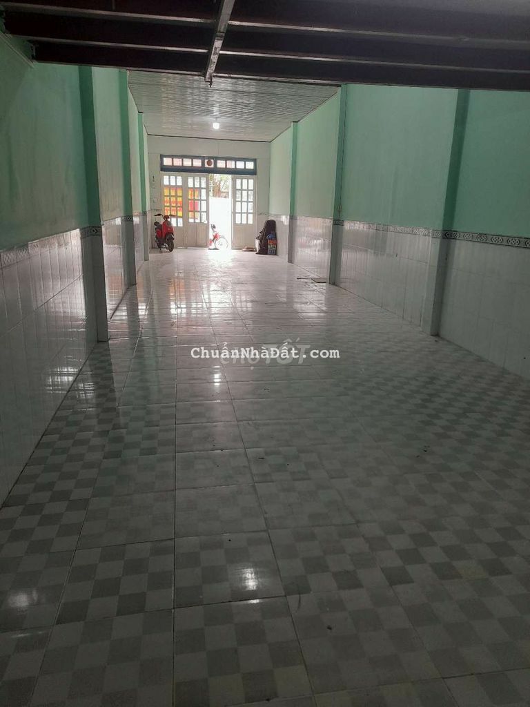 Cho thuê nhà 4×25 trống suôt , có gác lửng  đường 10m , p trung M  Tây