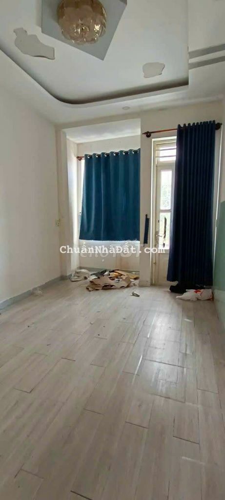 Nhà MT dt 4x25m 1trệt 1 lầu 4pn 2wc ST ,Thới An Q12 tiện KD, 8 triệu Nhà MT dt 4x25m 1trệt 1 lầu 4pn 2wc ST ,Thới An Q12 tiện KD, 8 triệu