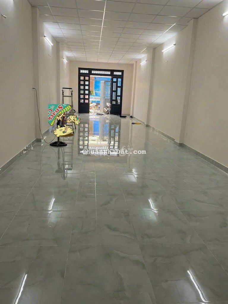 Mặt tiền đường 6m, Thới An, 4x25m, cấp 4 mới xây