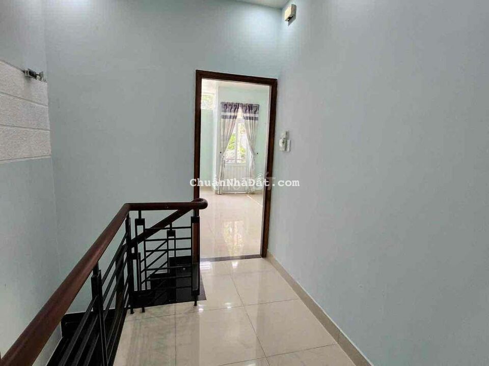 NHÀ MỚI SẠCH ĐẸP HẺM VIP AN NINH TRƯƠNG THỊ HOA QUẬN 12 GIÁ 8 TR TL NHÀ MỚI SẠCH ĐẸP HẺM VIP AN NINH TRƯƠNG THỊ HOA QUẬN 12 GIÁ 8 TR TL