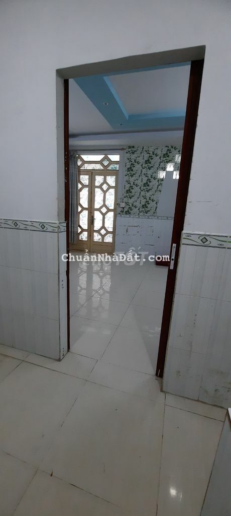 Nhà 1 lầu 6x22m, cách MT Nguyễn Văn Qúa 50m, HXH giá 8tr