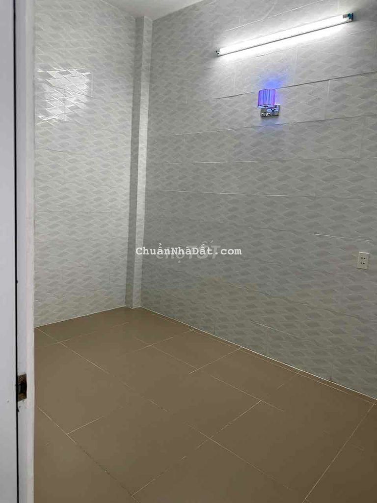 Cho Thuê Nhà Mặt Tiền Trần Thị Cờ.1 Lầu.có 3pn3wc Dt:4x32m Sân để 🚗