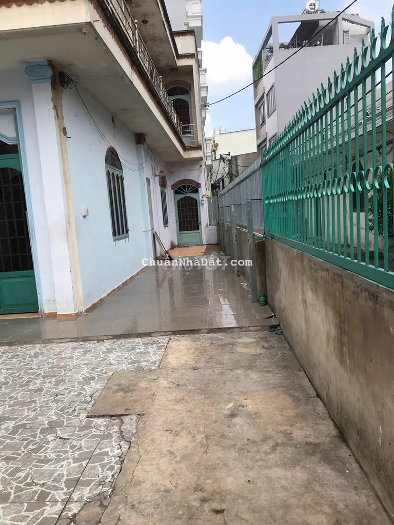 Nhà cho Thuê 7,5X20 m phù hợp mở lớp học , dạy võ , văn phòng công ty