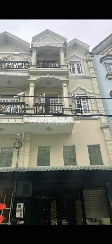 NHÀ ĐÚC ĐẸP GẦN NGUYỄN ẢNH THỦ QUẬN 12 4 lầu 4PN GIÁ 9 triệu