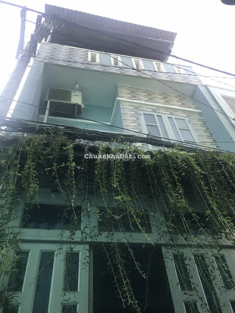 Nhà 1 trệt 2 lầu gần Cc 8XpLus TRChinh hẻm thông ,Phù hợp ở gia đình