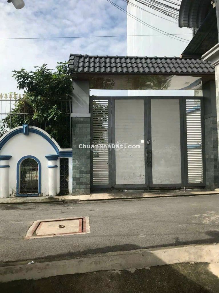 Nhà biệt thự dt 500m2 4pn 4wc sân vườn đường 8m Lê Thị Riêng Q12, 15tr Nhà biệt thự dt 500m2 4pn 4wc sân vườn đường 8m Lê Thị Riêng Q12, 15tr