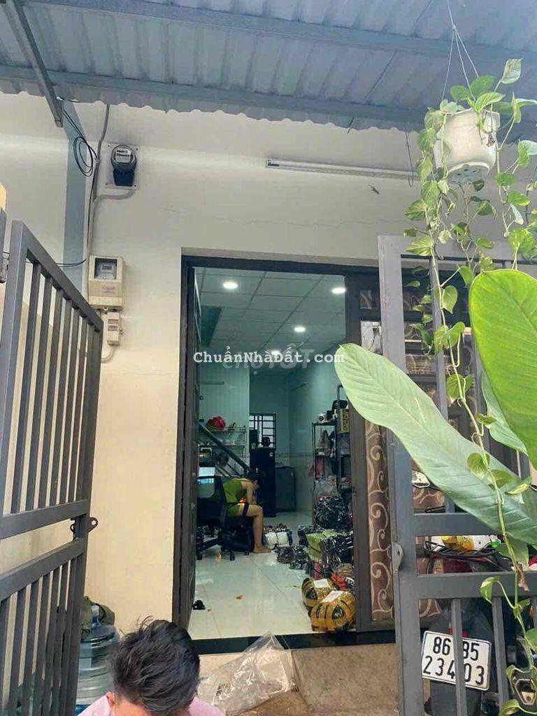 Nhà Đẹp Cho Thuê-1Trệt -1Lầu -2PN-Đường Xe Hơi Thông