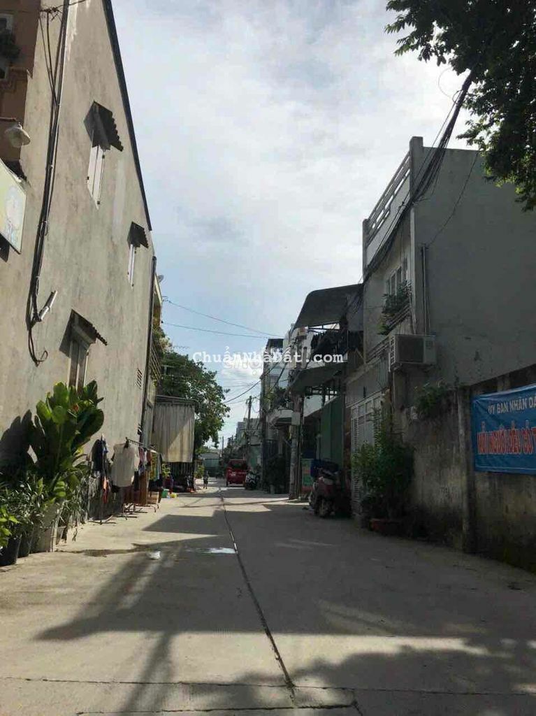 cho thuê nhà1/ dương thị mười ( chợ hạt điều) , 3 phòng ngủ ,2wc,ô tô cho thuê nhà1/ dương thị mười ( chợ hạt điều) , 3 phòng ngủ ,2wc,ô tô